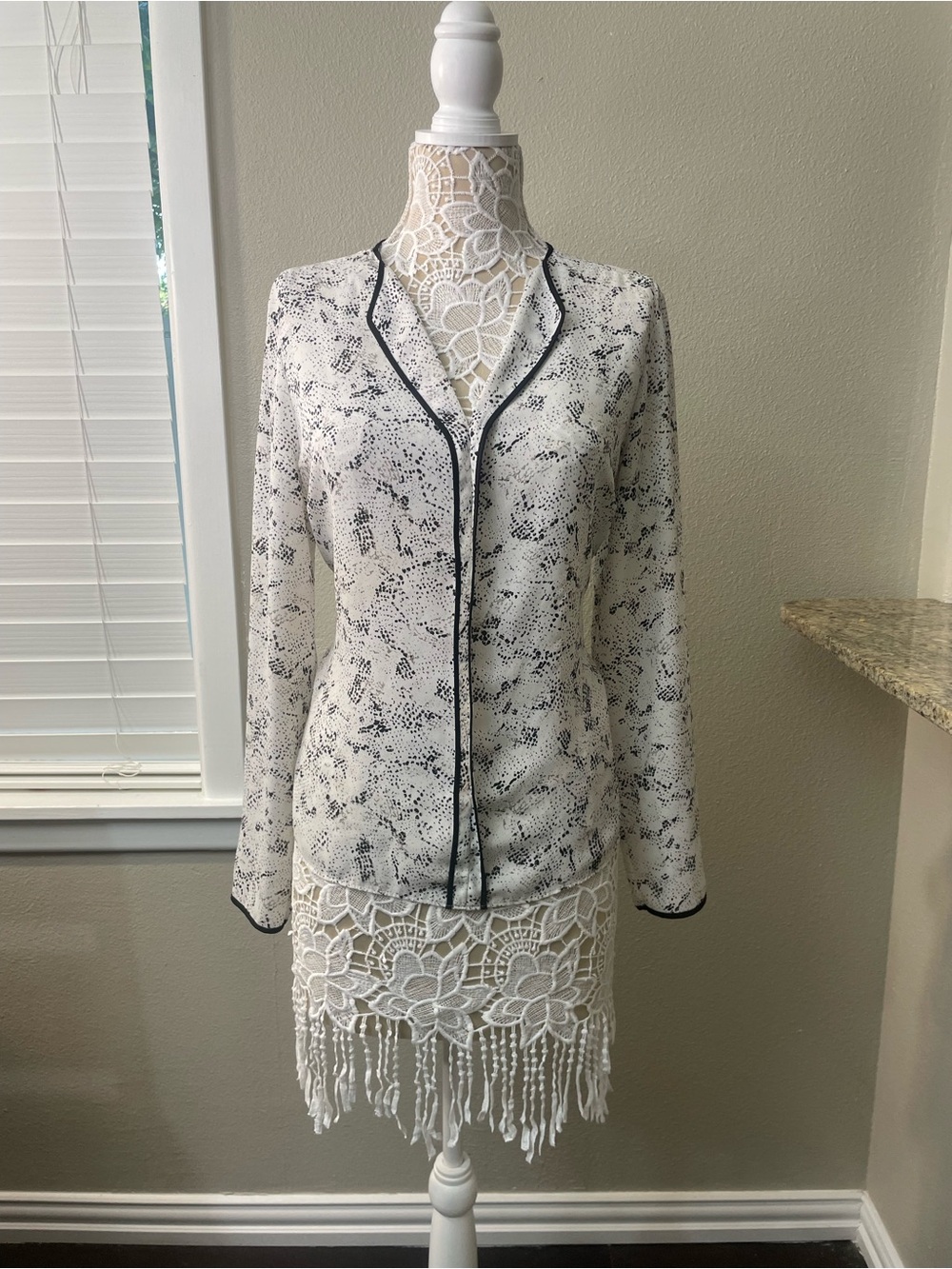 Primark Snakeskin Print Pyjama Style Blouse Top Contrast Piping Sz US 12